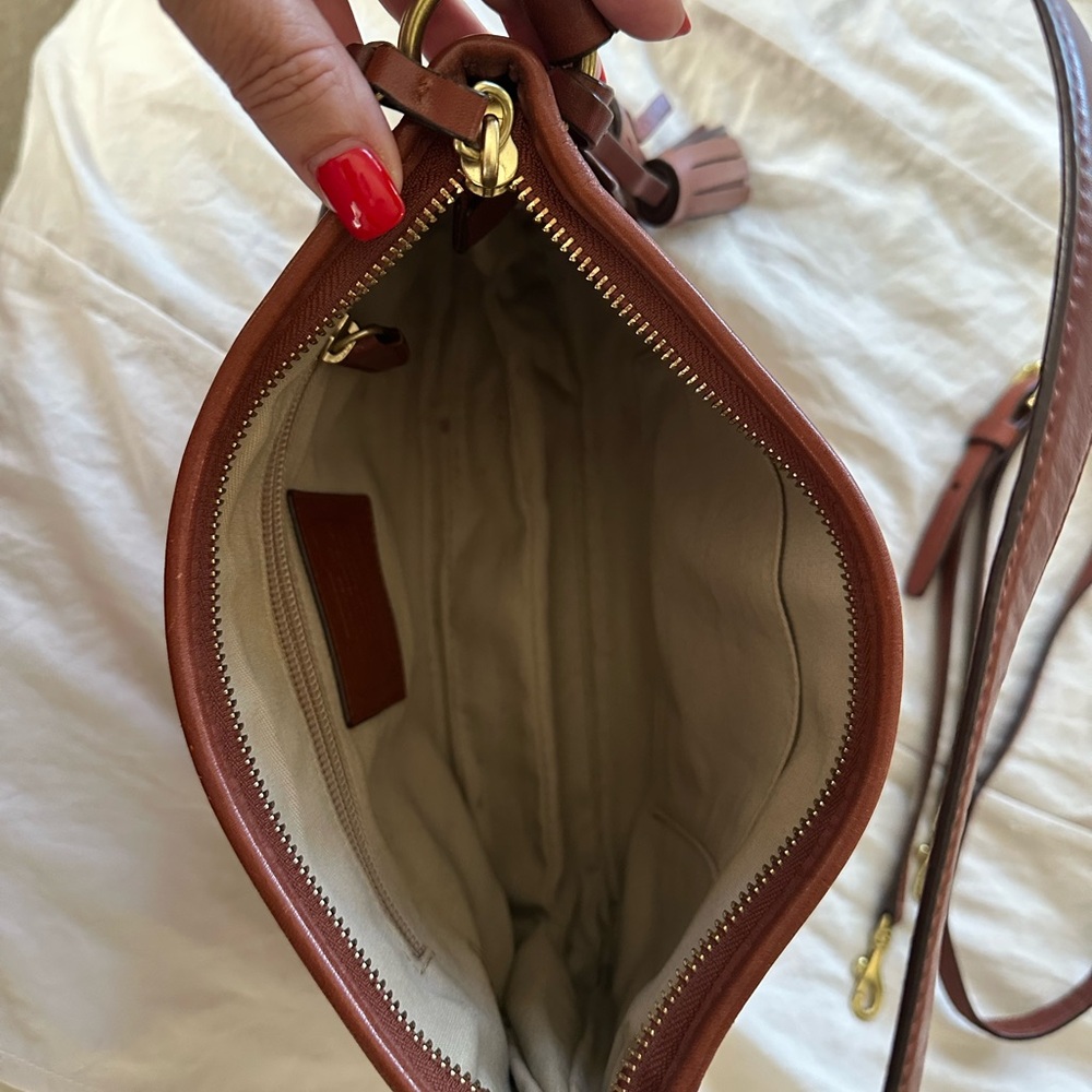 Coach Tan Leather Shoulder Bag - Picture 3 of 10